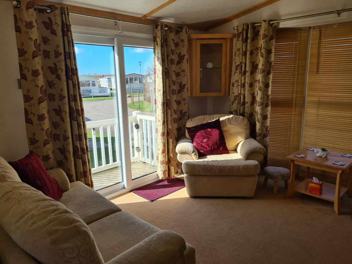 6 Berth Central Heated On The Chase Roxburgh Free Wifi Ingoldmells Exterior photo