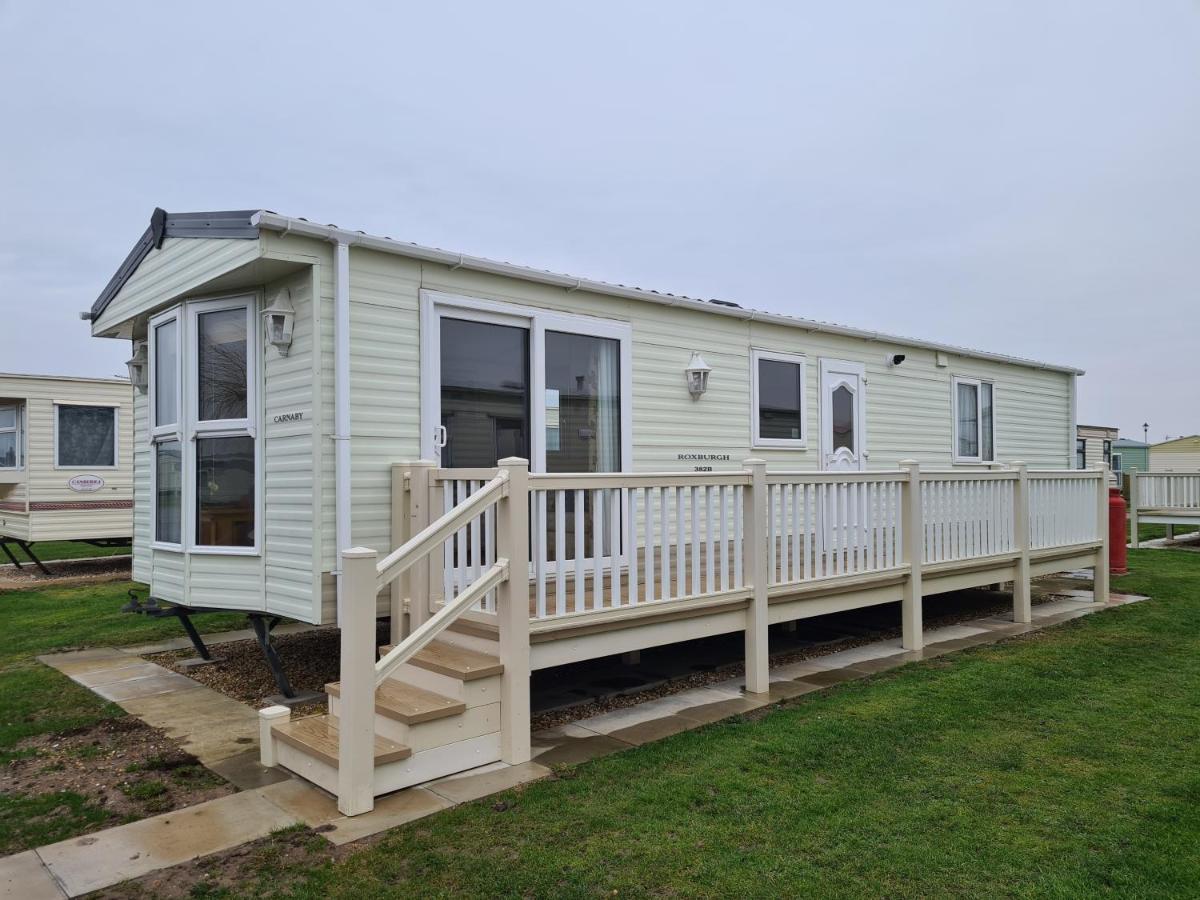 6 Berth Central Heated On The Chase Roxburgh Free Wifi Ingoldmells Exterior photo