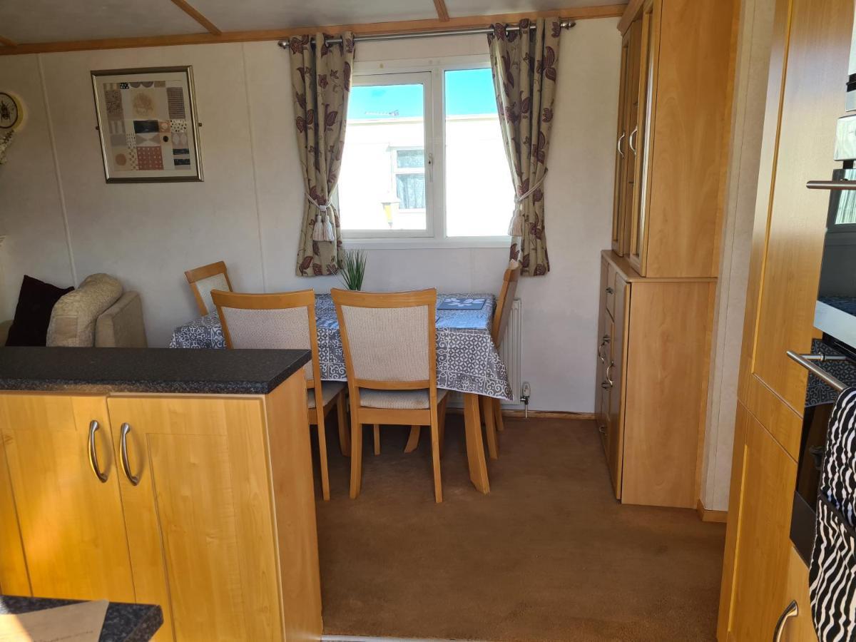 6 Berth Central Heated On The Chase Roxburgh Free Wifi Ingoldmells Exterior photo